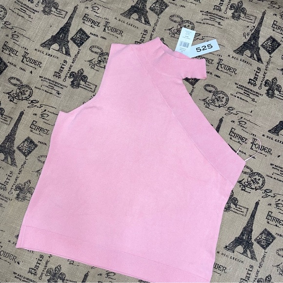 525 NWT! Flamingo Pink One Shoulder Turtleneck Top Size L - Picture 3 of 9